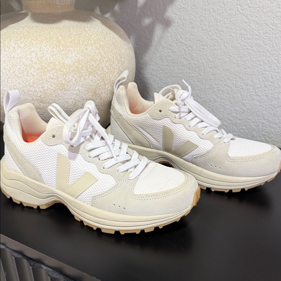 Veja Women's White and Tan Sneakers - Picture 4 of 15